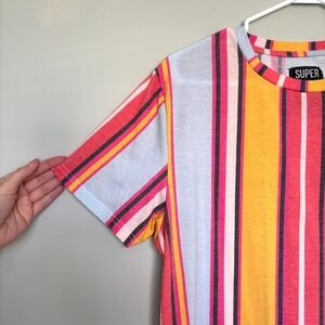 Super Massive Men's Medium T-Shirt Medium Striped Streetwear Crew Neck Retro